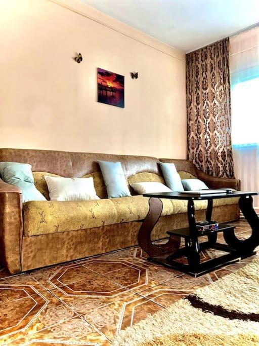 Ap 2 Cam Confortabile - Ab House Jassy Zewnętrze zdjęcie